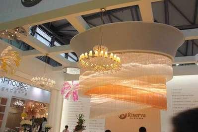 展覽搭建工廠(chǎng)在使用腳手架的時(shí)候需要檢查一下